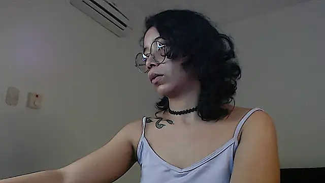 Putaku San online show from 12-18-25, 06:07