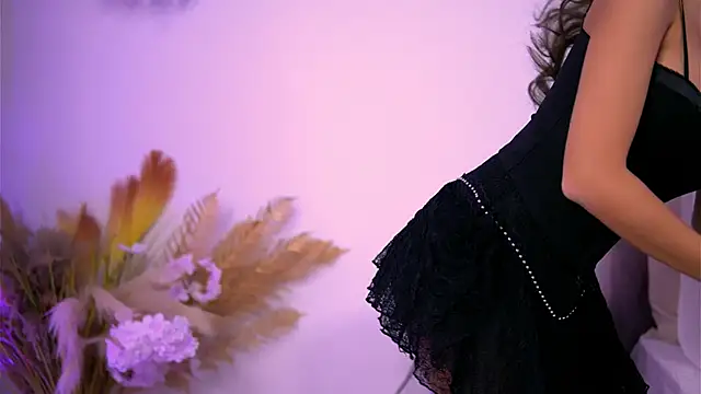 Snapshot of AnaisBellas chatting on 11-04-25, 01:53 AnaisBellas online show from 11-04-25, 01:53