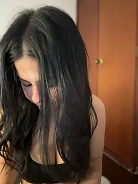 CuteKira7 online show from 03-19-26, 03:17