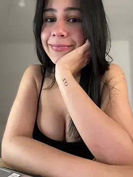 Snapshot of CuteKira7 chatting on 02-14-26, 03:29 CuteKira7 online show from 02-14-26, 03:29