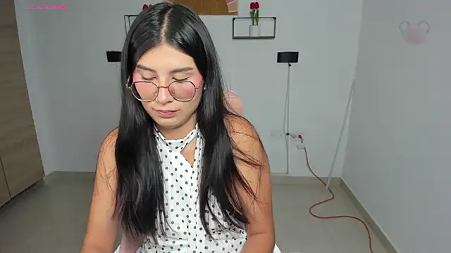 emily villamil online show from 03-09-26, 08:45