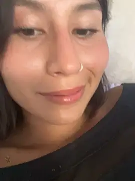 Snapshot of emily_villamil chatting on 01-29-25, 09:17 emily villamil online show from 01-29-25, 09:17