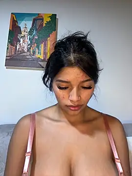 AgathaGeorgiou online show from 10-15-25, 10:40
