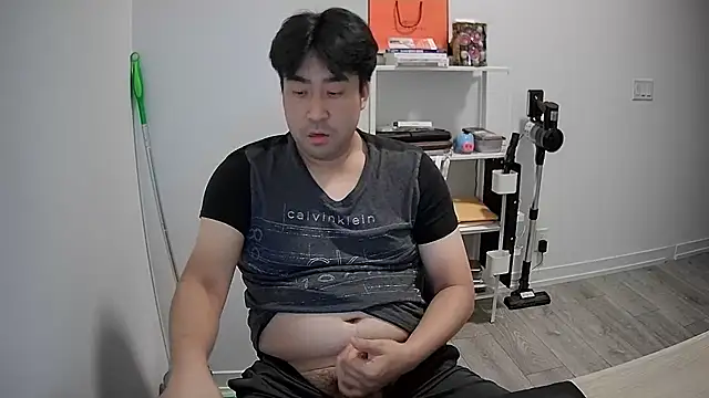 Koreanboy171 online show from 08-05-26, 11:43