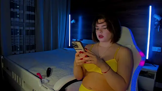 Elizabeth Hottie  online show from 11-12-25, 11:52