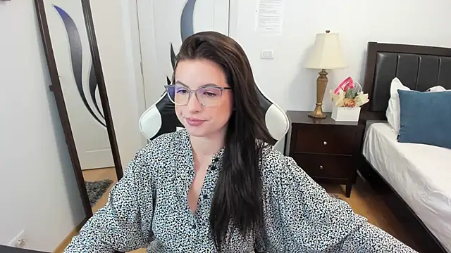 Snapshot of AmyPure_ chatting on 05-07-26, 04:39 AmyPure online show from 05-07-26, 04:39
