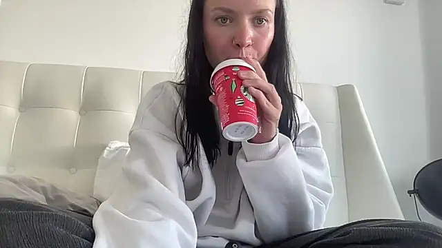 mariemelissah online show from 12-16-25, 08:18