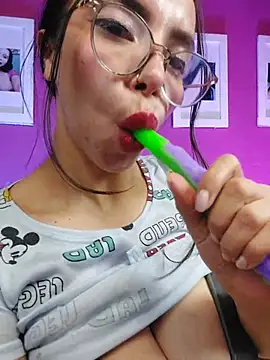 valentina swallow online show from 03-14-26, 05:02