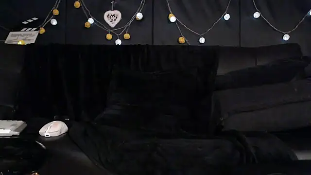 Snapshot of _StacyAngel_ chatting on 06-27-26, 03:45 StacyAngel online show from 06-27-26, 03:45