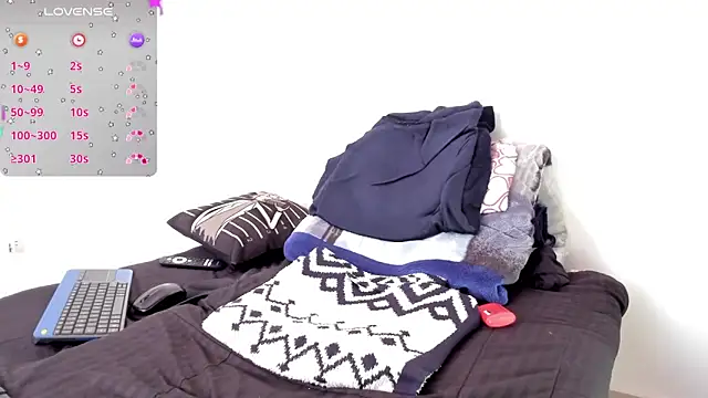 Aron Baylor online show from 10-09-25, 01:11