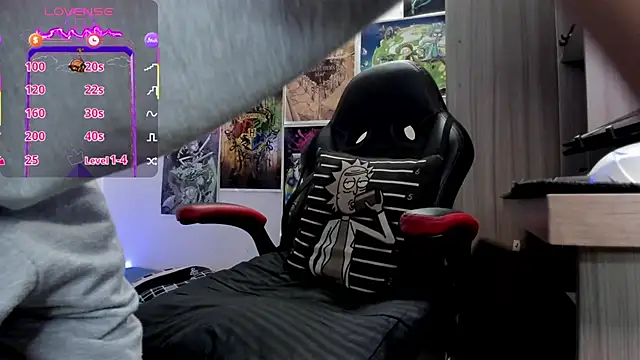 Aron Baylor online show from 04-14-26, 05:23