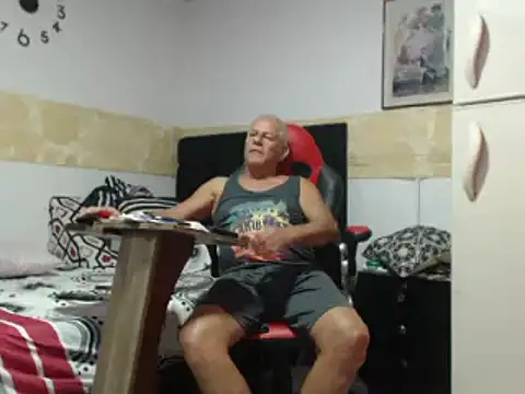 VALENTINO1983  online show from 03-14-25, 05:05