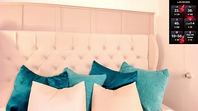 bhritany brow online show from 10-31-25, 09:43