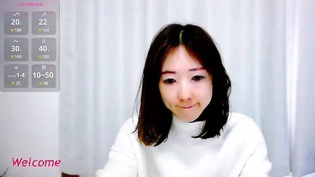 Snapshot of Love_me_Eri_ chatting on 03-10-25, 07:55 Love me Eri  online show from 03-10-25, 07:55
