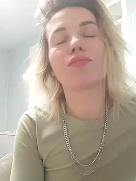 Linda Gregory online show from 02-21-25, 01:22