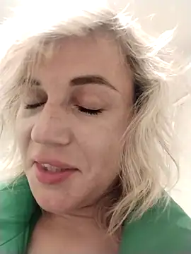 Linda Gregory online show from 09-22-25, 12:27