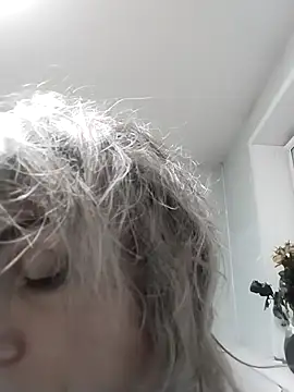 Linda Gregory online show from 11-17-25, 02:59