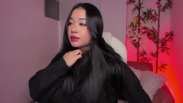 Snapshot of Lulu_Sakura_ chatting on 01-21-25, 04:43 Lulu Sakura  online show from 01-21-25, 04:43