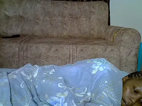 AurelAda online show from 12-04-25, 11:48