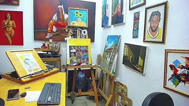 Snapshot of color_beat17 chatting on 06-10-26, 01:23 color beat17 online show from 06-10-26, 01:23