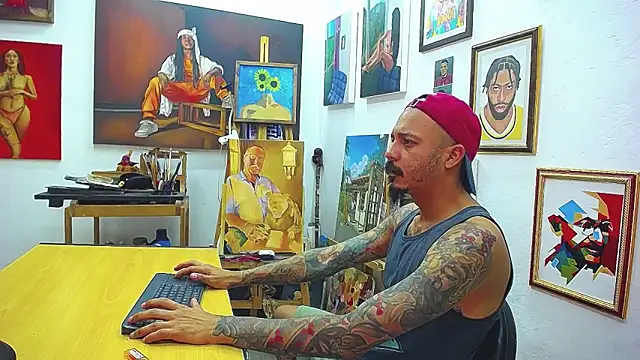 Snapshot of color_beat17 chatting on 04-12-26, 01:47 color beat17 online show from 04-12-26, 01:47