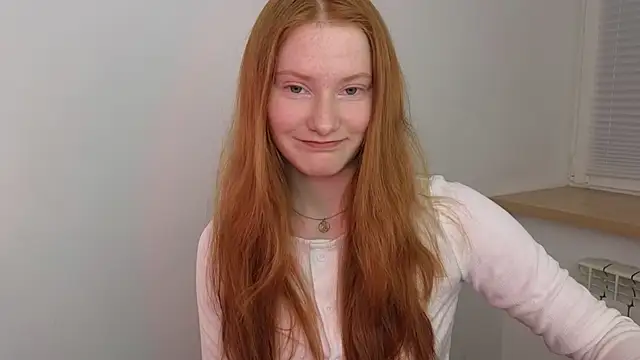 FiaMoor online show from 11-13-25, 04:11