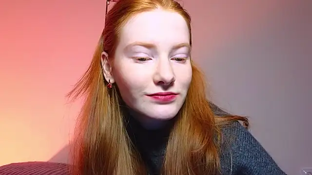 Snapshot of FiaMoor chatting on 01-02-25, 06:34 FiaMoor online show from 01-02-25, 06:34