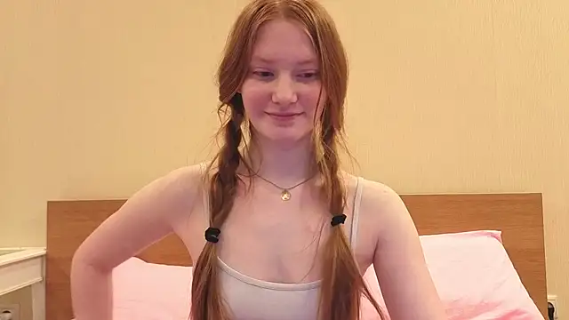 FiaMoor online show from 03-12-26, 06:45