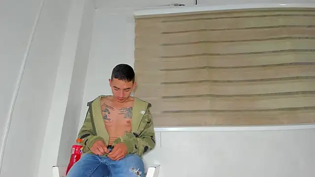 enjoy hotparty online show from 04-06-26, 01:23