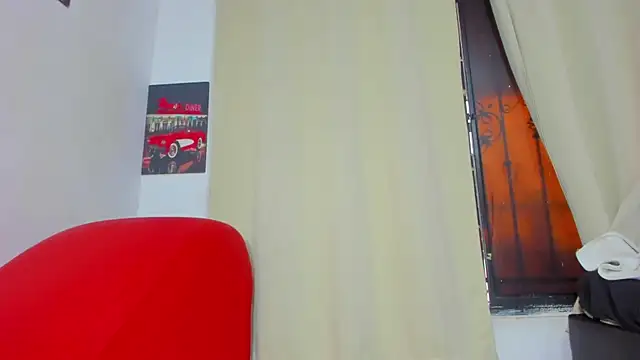 enjoy hotparty online show from 11-18-25, 02:53