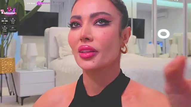 Snapshot of wowEva chatting on 11-09-25, 09:57 wowEva online show from 11-09-25, 09:57