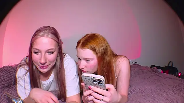 MiaKeler online show from 12-14-24, 08:51