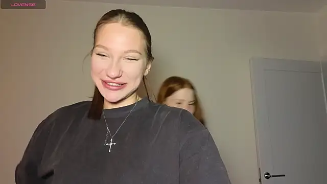 MiaKeler online show from 02-04-25, 07:55