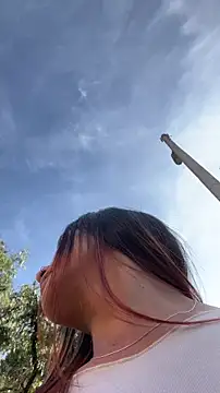 jesica  simpson online show from 12-01-25, 01:23