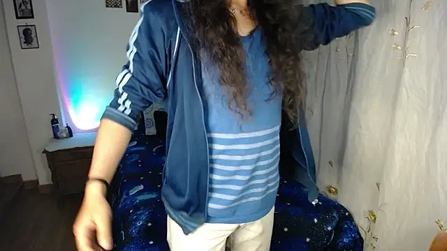 Snapshot of monkeywillwhite chatting on 02-17-26, 03:15 monkeywillwhite online show from 02-17-26, 03:15