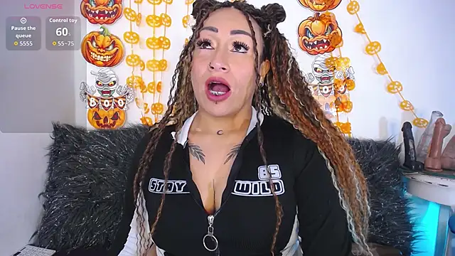 luna sofia69 online show from 10-13-25, 12:18