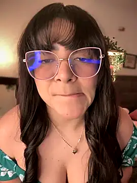 Lia flowers online show from 10-03-25, 11:50