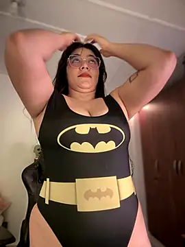 Lia flowers online show from 10-16-25, 01:14