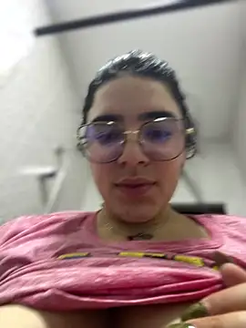 Lia flowers online show from 03-14-25, 08:10