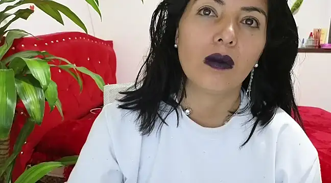 Snapshot of Mariana_collins99 chatting on 03-12-25, 03:07 Mariana collins99 online show from 03-12-25, 03:07