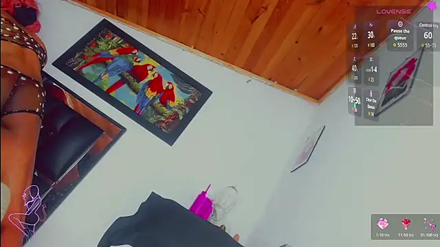 Snapshot of candy_kendall chatting on 02-17-26, 08:00 candy kendall online show from 02-17-26, 08:00