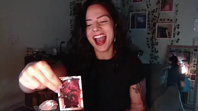 BeellyDance online show from 04-18-26, 12:29