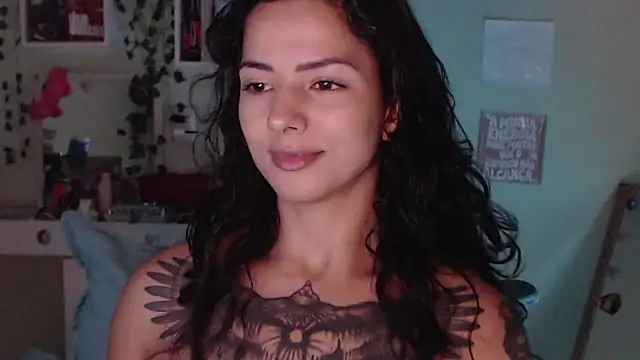 Snapshot of BeellyDance chatting on 04-30-26, 12:45 BeellyDance online show from 04-30-26, 12:45