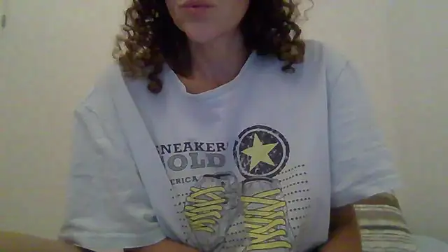 Snapshot of zorritasuperhot chatting on 09-08-25, 09:25 zorritasuperhot online show from 09-08-25, 09:25