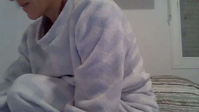 Snapshot of zorritasuperhot chatting on 12-03-25, 11:47 zorritasuperhot online show from 12-03-25, 11:47