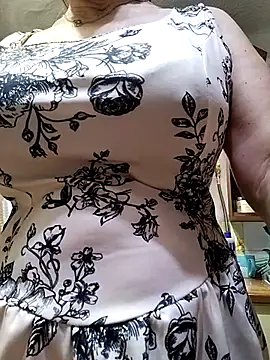 lindaledi2 online show from 04-03-26, 03:40