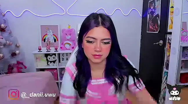 CuteDani  online show from 12-09-24, 07:17