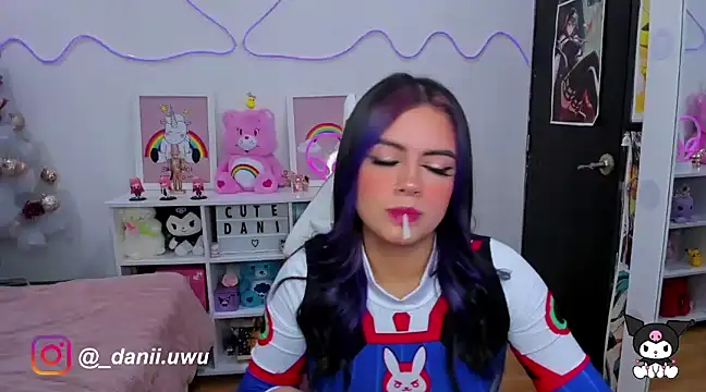 CuteDani  online show from 12-04-24, 09:56