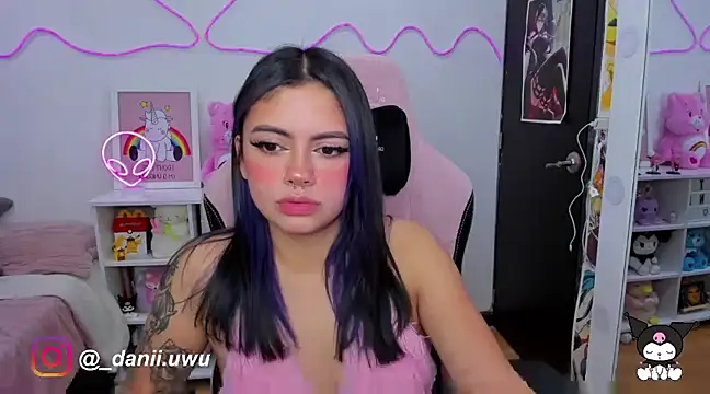 CuteDani  online show from 02-28-25, 08:53