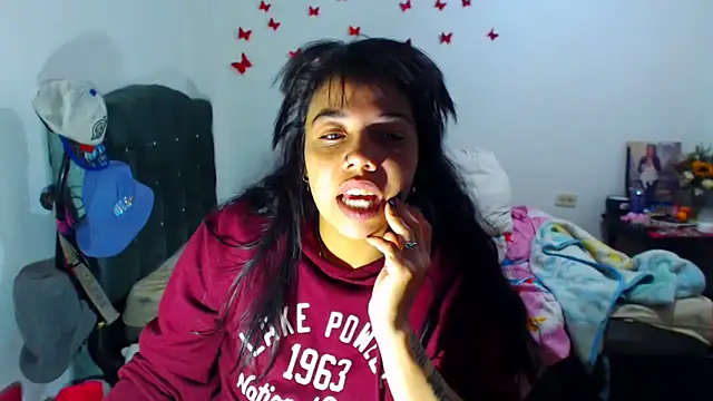 AmaraRoberts420 online show from 09-21-25, 10:37